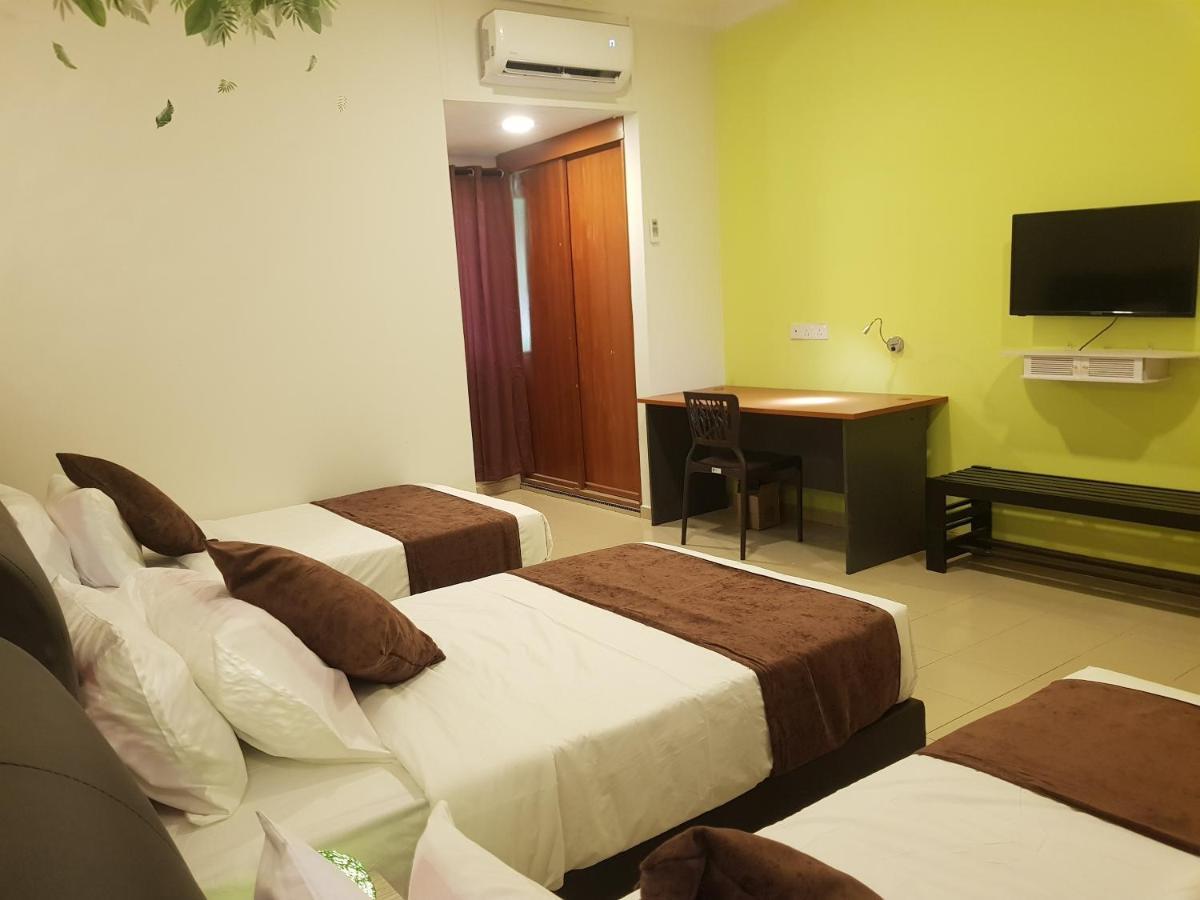 Pangkor Holiday Resort Kampong Sungai Udang Ngoại thất bức ảnh