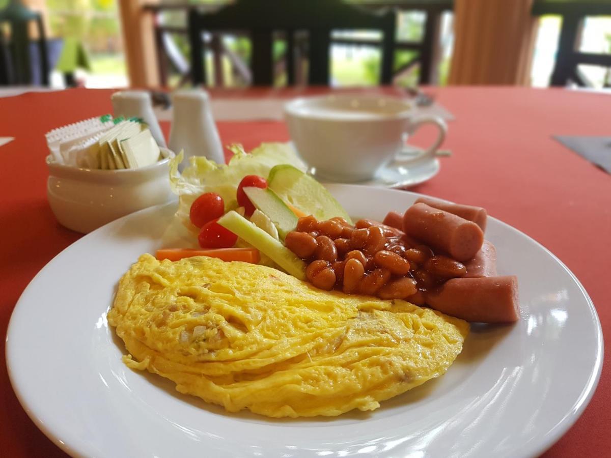 Pangkor Holiday Resort Kampong Sungai Udang Ngoại thất bức ảnh